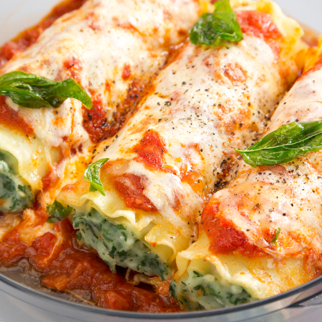 Cannellonis ricotta et épinards en sauce tomate